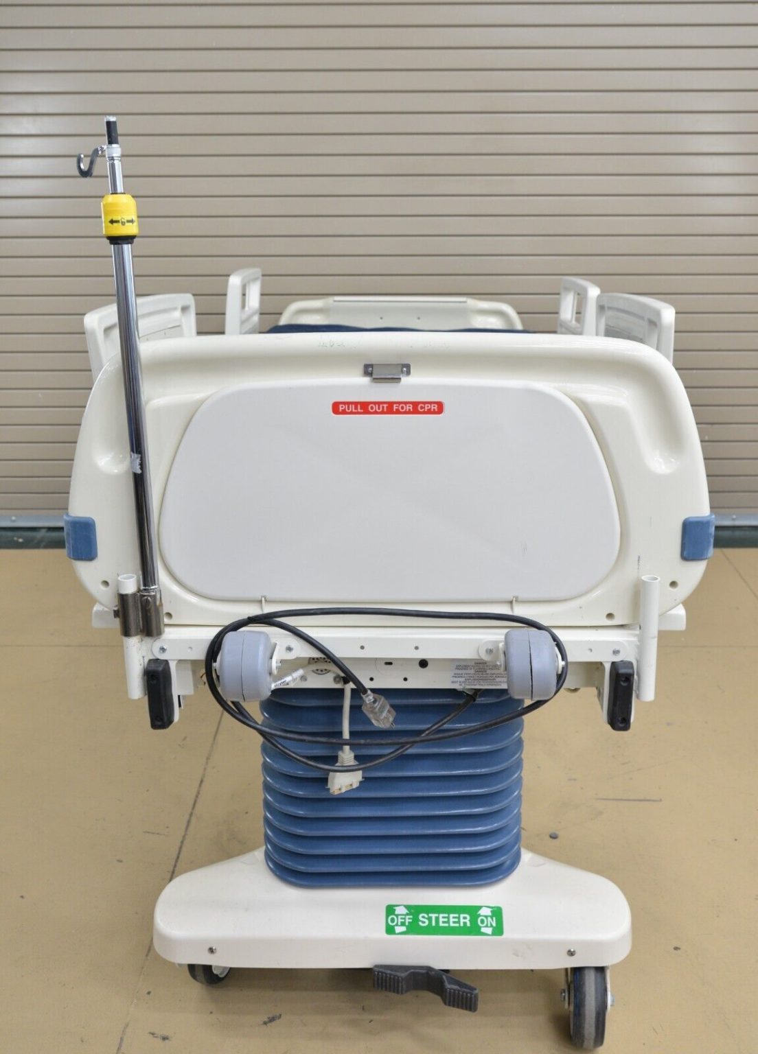 Stryker Secure II/Secure 3002 Critical Care Hospital Bed w/IsoFlex Supp