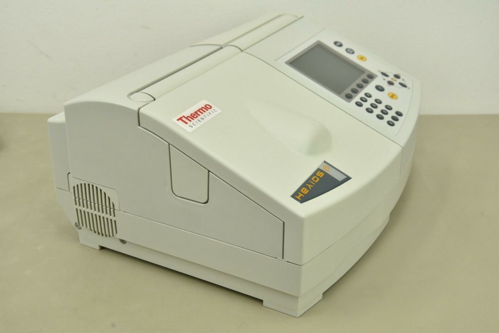 Thermo Scientific Helios Beta Spectrophotometer P/N 9423UVB1002E (18944