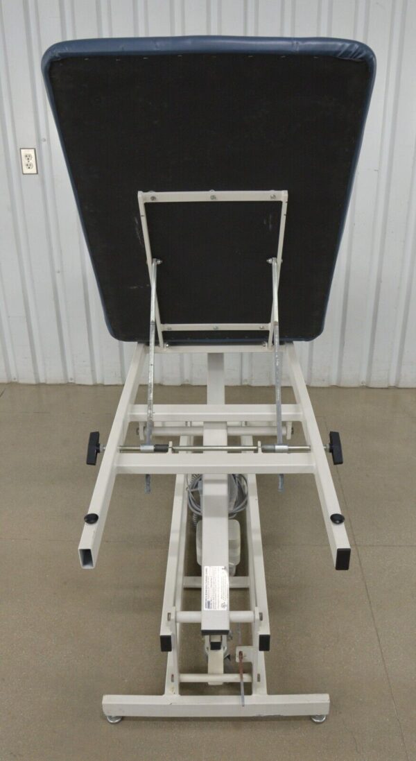Armedica AM-350 Three Section Treatment Table W/ Foot Switch