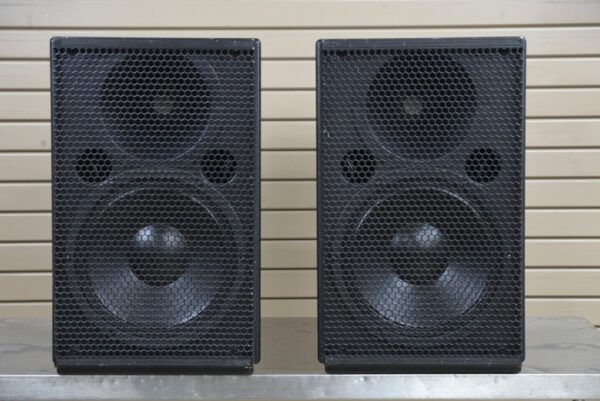 Case Of 2 Meyer Sound UPA-2P Compact Narrow Coverage Active Loudspeaker