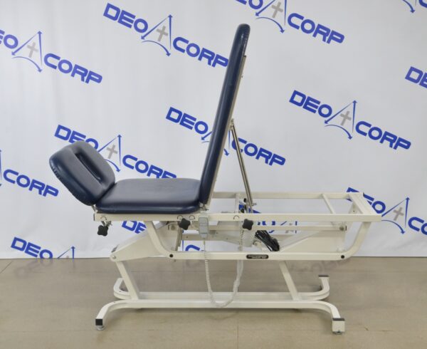 Chattanooga Group Adapta ADP-300 Treatment Table W/ Remote