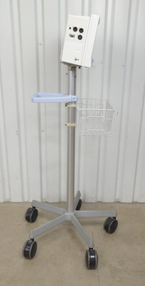 Datascope Passport 2 Patient Monitor 0998-00-0170-0131A W/ Accessories