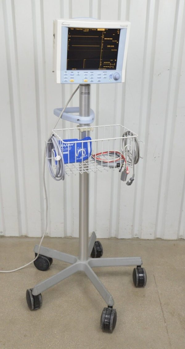 Datascope Passport 2 Patient Monitor 0998-00-0170-0131A W/ Accessories