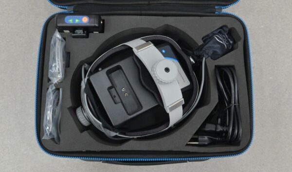 Enova Illumination XLT-225 Cool LED Surgical Headlight W/Battery, Charger & Case