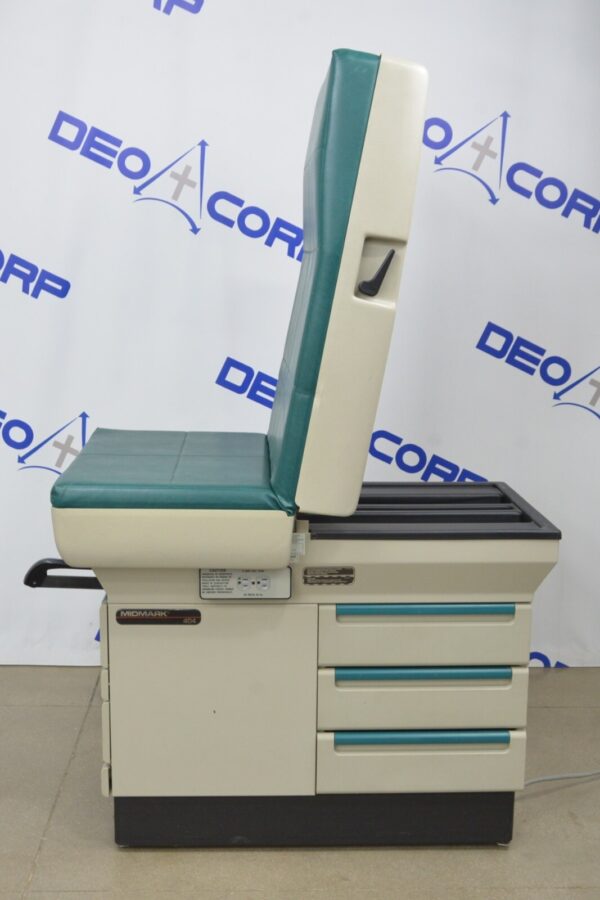 Midmark 404-008 Barrier Free Manual Exam Table