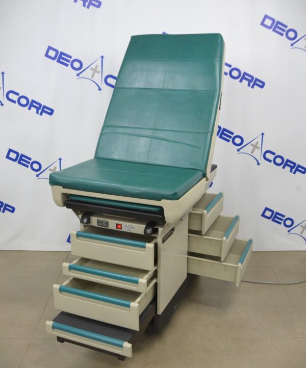Midmark 404-008 Barrier Free Manual Exam Table