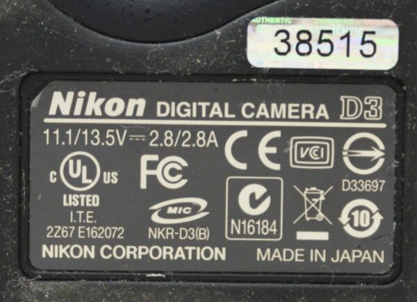 Nikon D3 FX 12.1 MP Digital SLR Camera Body W/ Battery & Battery Charger