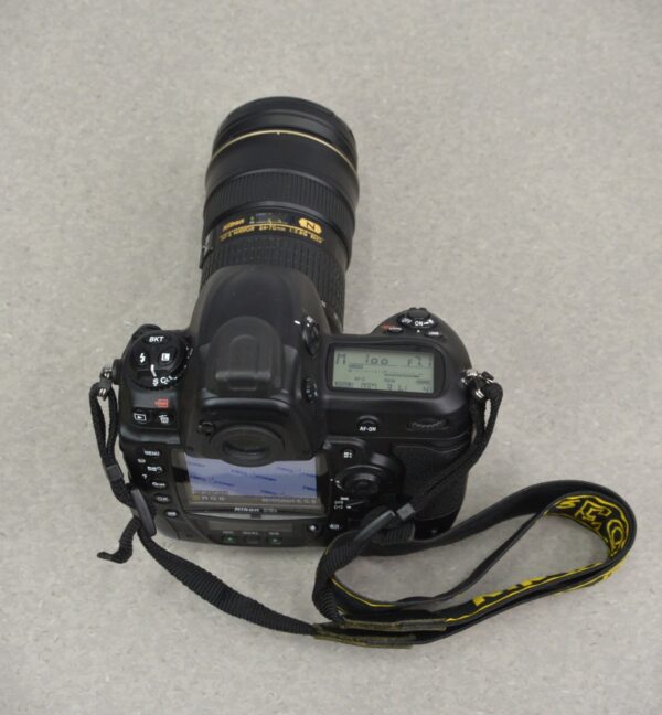 Nikon D3s FX Digital SLR Camera W/AF-S NIKKOR 24-70mm f/2.8G ED N Lens & Battery