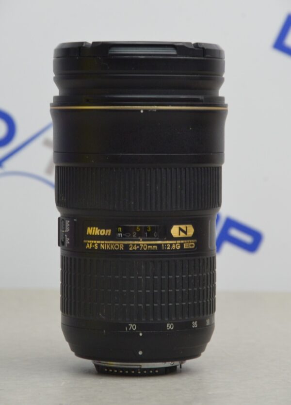Nikon D3s FX Digital SLR Camera W/AF-S NIKKOR 24-70mm f/2.8G ED N Lens & Battery
