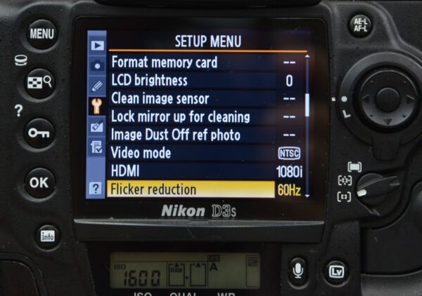Nikon D3s FX Digital SLR Camera W/AF-S NIKKOR 24-70mm f/2.8G ED N Lens & Battery