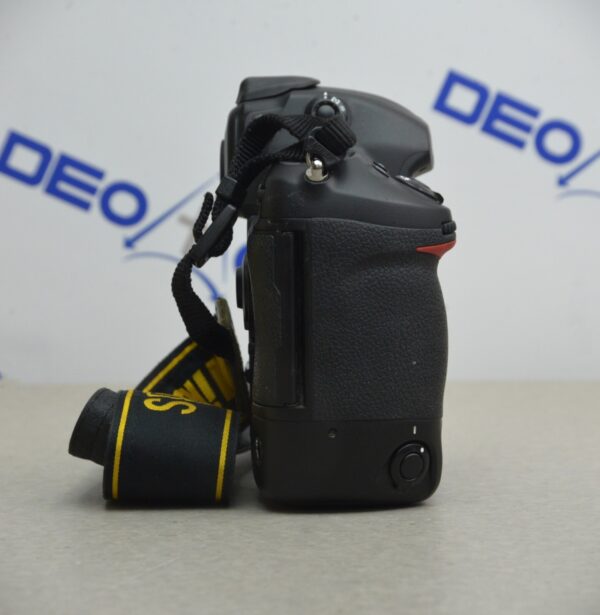 Nikon D3s FX Digital SLR Camera W/AF-S NIKKOR 24-70mm f/2.8G ED N Lens & Battery
