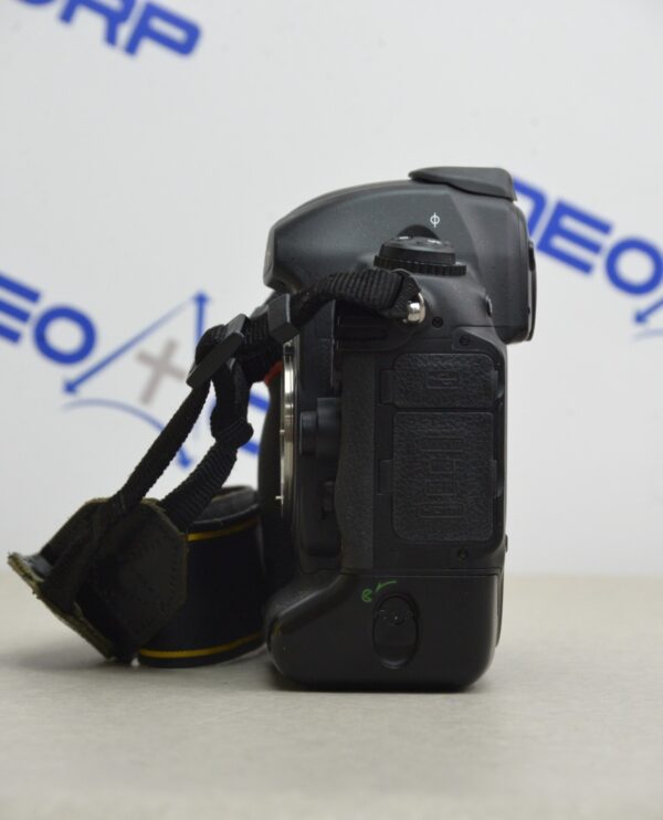 Nikon D3s FX Digital SLR Camera W/AF-S NIKKOR 24-70mm f/2.8G ED N Lens & Battery