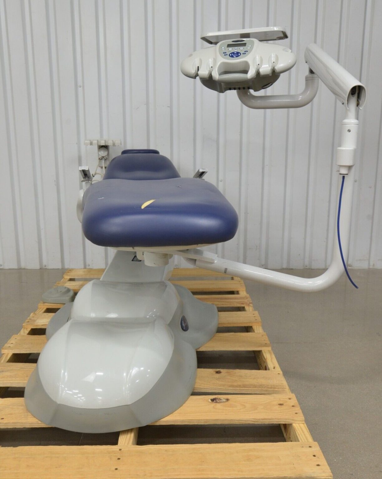 Pelton & Crane SP30 Dental Exam Chair With SET30 Rhino Trade LLC