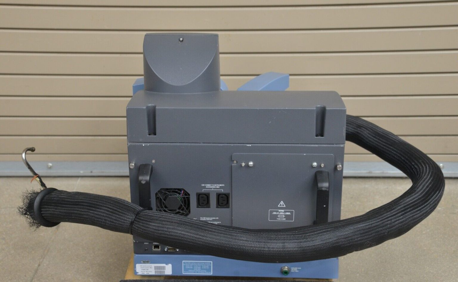 TA Instruments DSC Q2000 Differential Scanning Calorimeter Q 2000