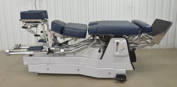 Zenith 275 VL VertiLift Elevating Hylo Adjusting Chiropractic Table 3 Drops