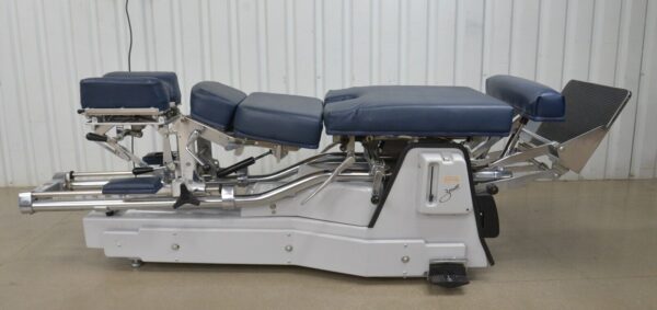 Zenith 275 VL VertiLift Elevating Hylo Adjusting Chiropractic Table 3 Drops
