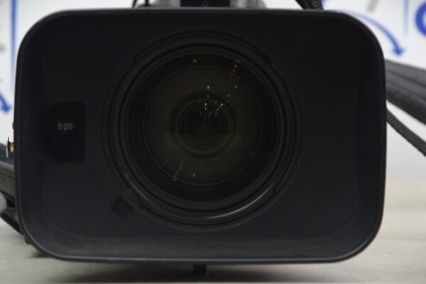 Canon XF305a HD 3CMOS CF 1080i 18x Zoom Video Camcorder With Battery