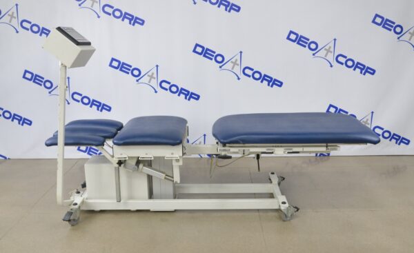 Chattanooga 3D-Active Trac 73000A Chiropractic Traction Exam Table