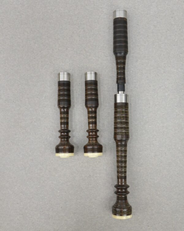 Gibson Great Highland Bagpipes R-110-D W/ Humistat Humidifier and Hygrometer
