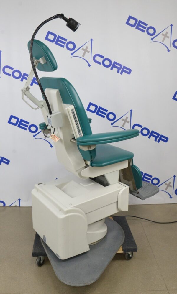 Global Surgical SMR MaxiSelect S270000 Power Exam Dental Chair W/ Solarlite Lamp