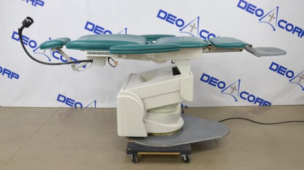 Global Surgical SMR MaxiSelect S270000 Power Exam Dental Chair W/ Solarlite Lamp