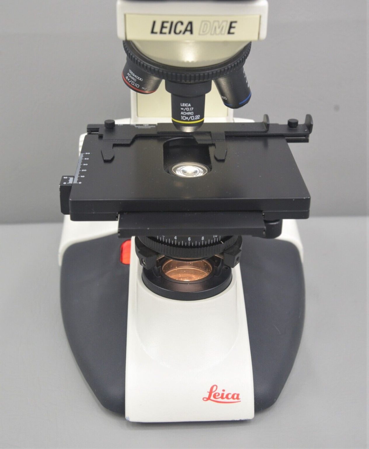 Leica DME Upright Compound Binocular Microscope w/ 4x 10x 40x 100x