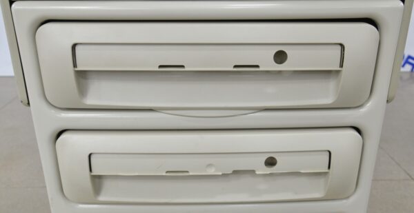 Midmark 604-001 Barrier Free Manual Examination Table
