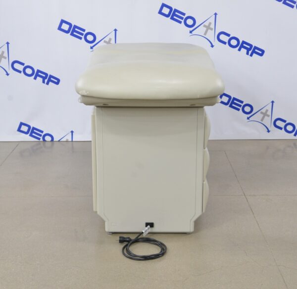 Midmark 604-001 Barrier Free Manual Examination Table