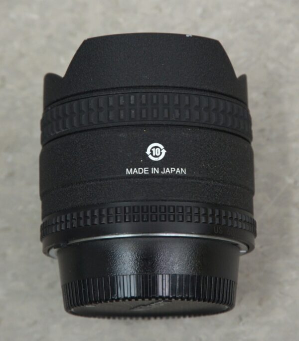 Nikon AF Fisheye Nikkor 16mm f/2.8 D Lens
