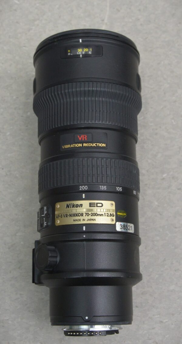 Nikon Zoom-NIKKOR 70-200mm f/2.8G ED-IF AF-S VR ll Telephoto Lens