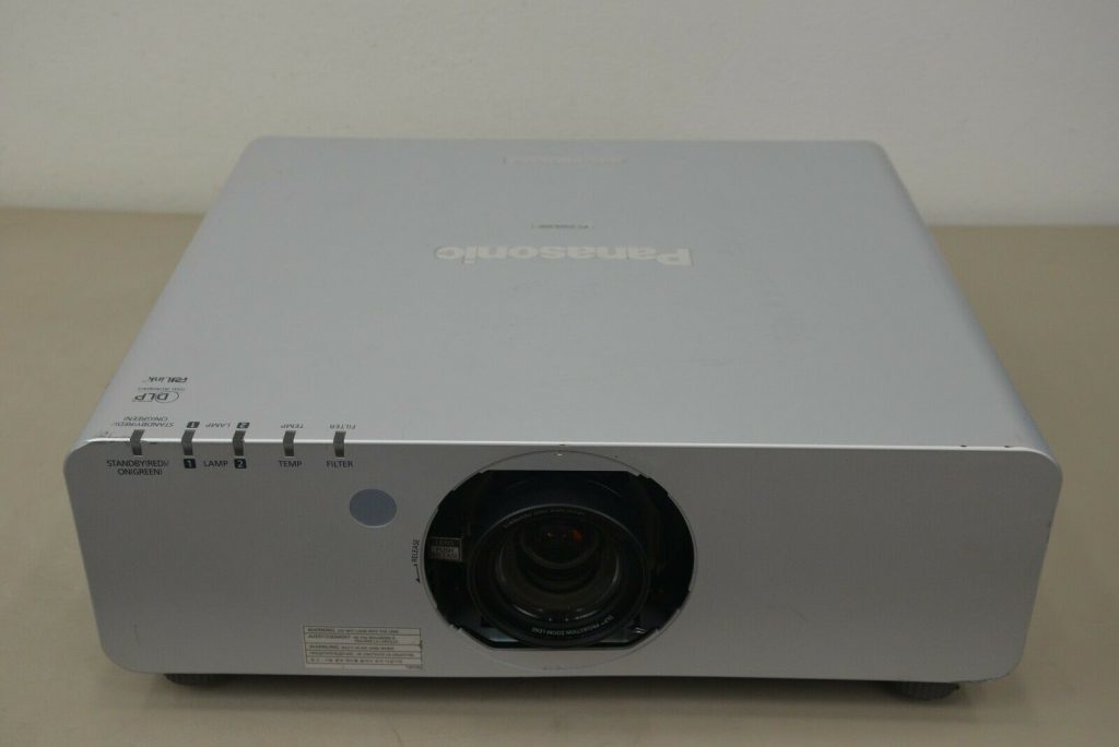 Panasonic PTDW6300US DW6300 WXGA DLP 6000 Lumen Large Venue Projector