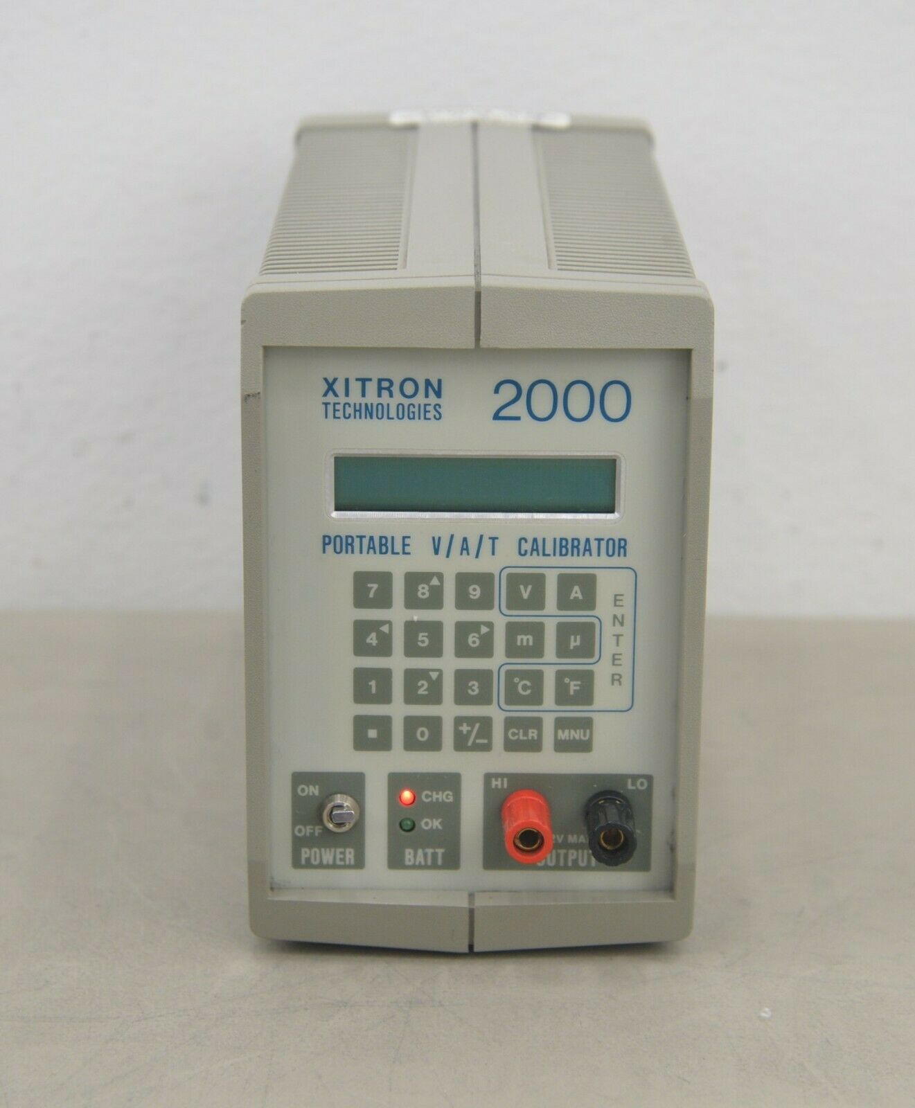 XITRON 2000MN DCV-DCA THERMOCOUPLE V/A/T CALIBRATOR 