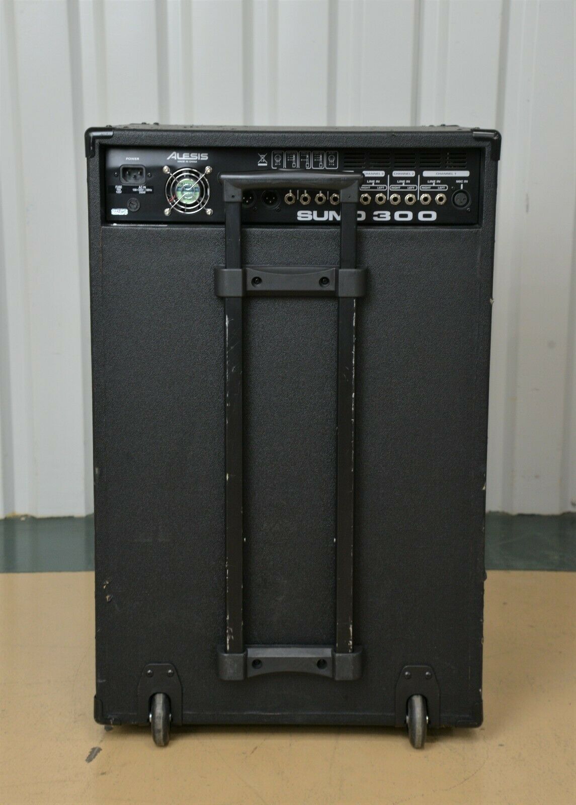 Alesis Sumo 300 Keyboard Amplifier 4 Channel (24756) Rhino Trade LLC