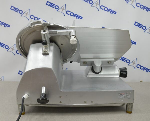 Avantco SL512 12" Semi-Automatic Gravity Feed Meat Slicer 1/2 hp