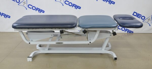 Chattanooga Adapta ADP-300 Treatment Table
