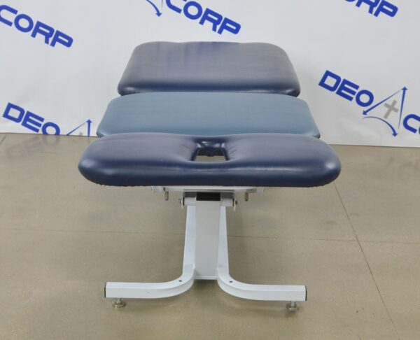 Chattanooga Adapta ADP-300 Treatment Table