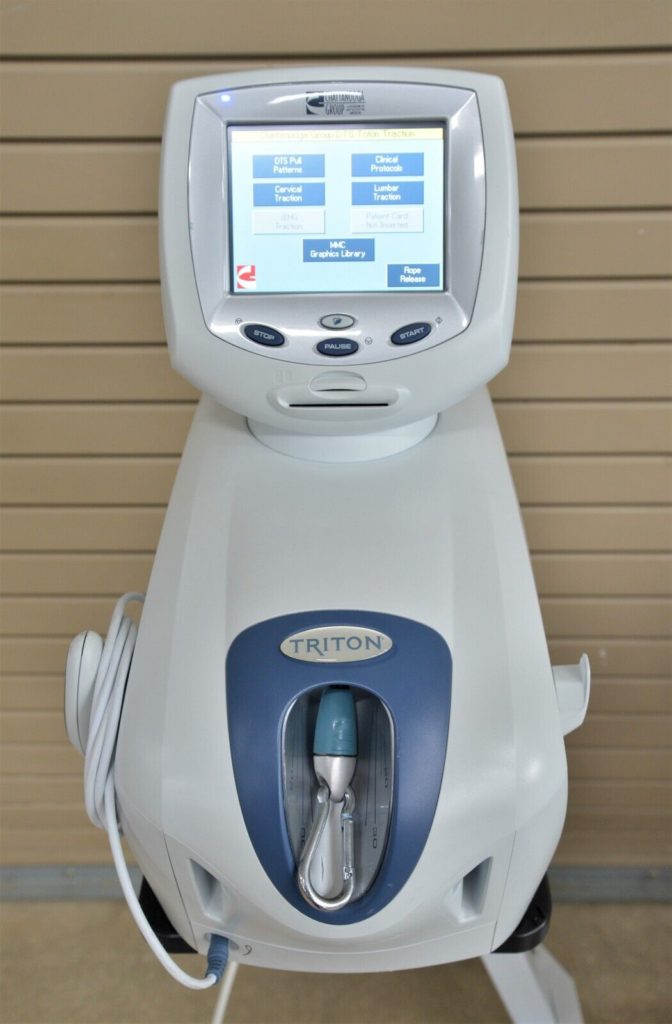 Chattanooga Triton DTS 2841 Traction Unit w/ TRT600 Treatment Table