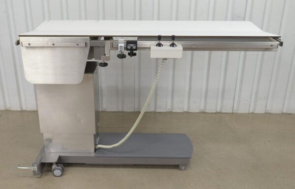 DRE Pannomed Aeron Veterinary Surgical Table V-Top C-Arm Compatible Electrical