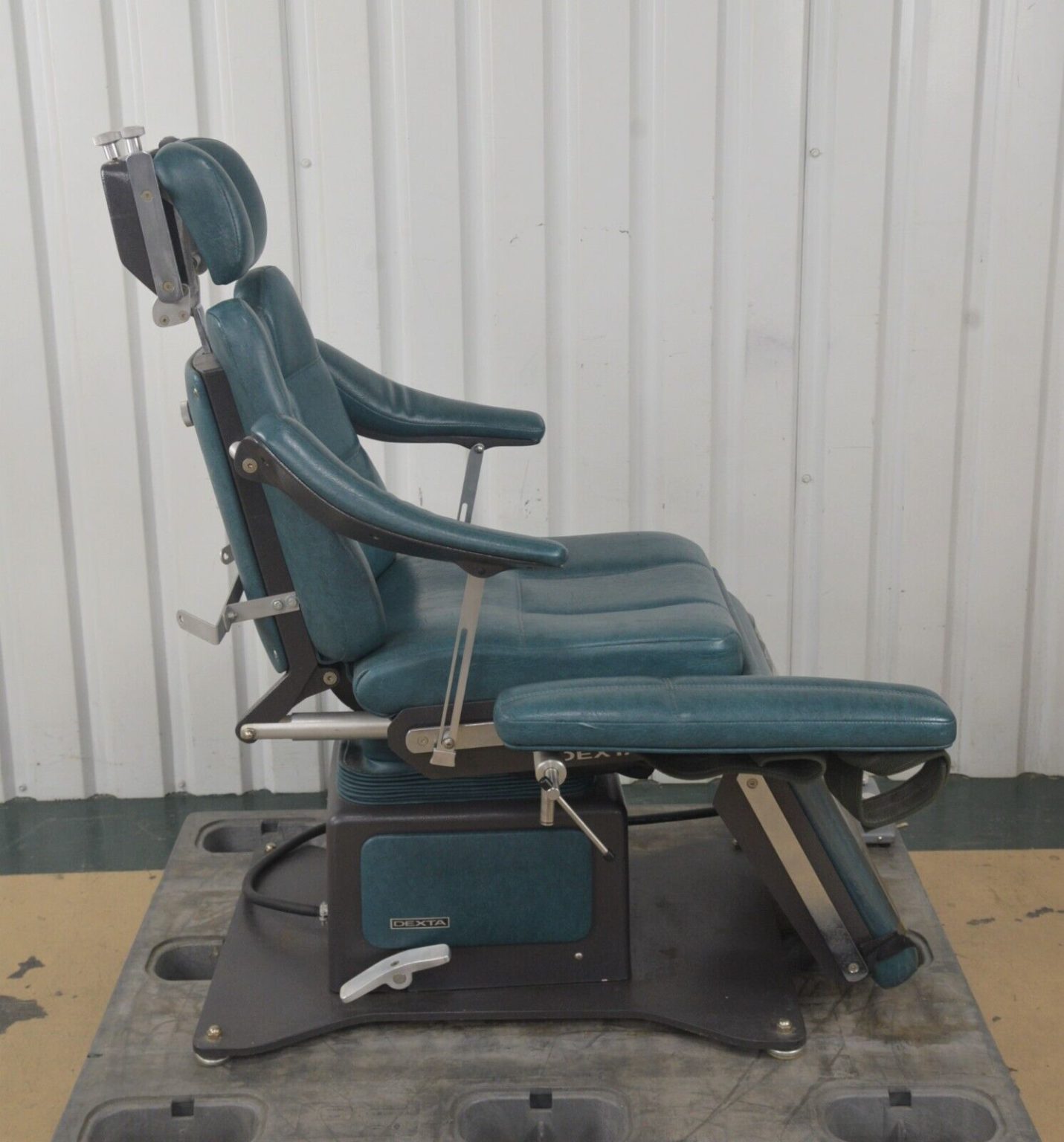 Dexta MK 80/610 Mark 80 Oral Surgery Procedure Dental Chair Rhino