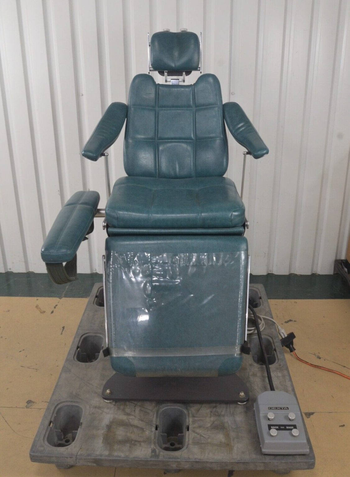 Dexta MK 80/610 Mark 80 Oral Surgery Procedure Dental Chair Rhino