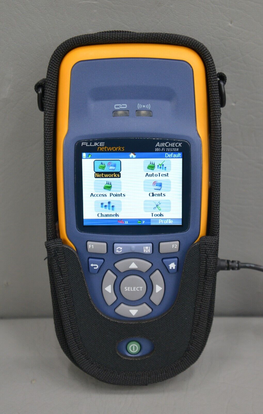Fluke Networks AirCheck Wifi-Tester with Accessories