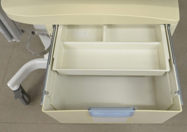 GE Healthcare Panda Ires Bedded Baby Warmer