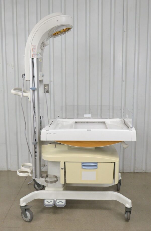 GE Healthcare Panda Ires Bedded Baby Warmer