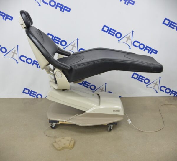 Midmark 153592-001 UltraComfort Dental Chair