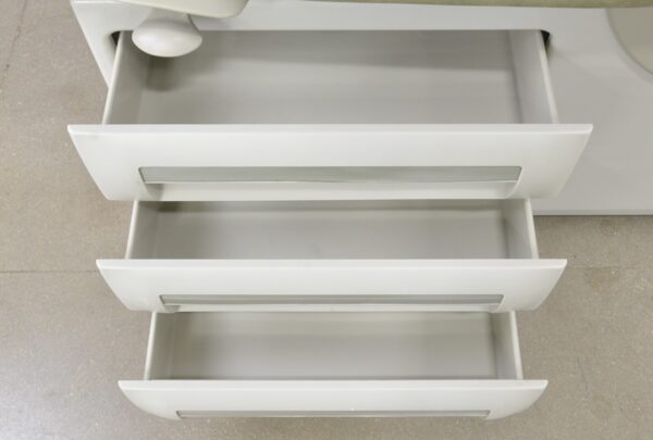 Midmark 604-001 Barrier Free Manual Examination Table