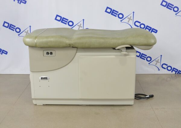 Midmark 604-001 Barrier Free Manual Examination Table