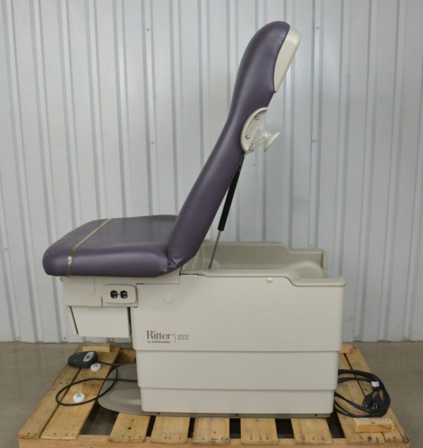 Midmark Ritter 222-015 Barrier Free Power Examination Chair w/ Footswitch