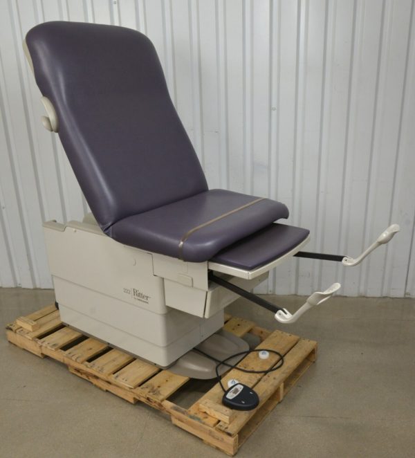 Midmark Ritter 222-015 Barrier Free Power Examination Chair w/ Footswitch