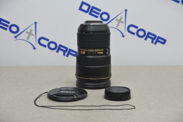 Nikon AF-S NIKKOR 24-70mm f/2.8G ED N NanoCrystal Coat Aspherical Lens
