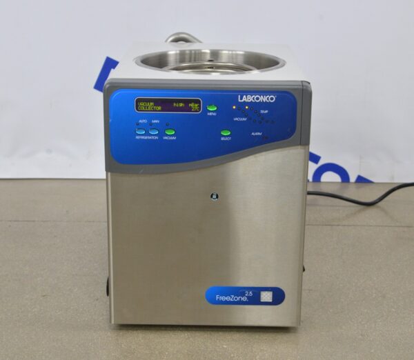 Buchi Mini Spray Dryer B-290 W/ Labconco FreeZone Freeze Dryer & Accessories